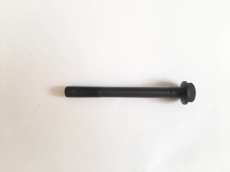 Yanmar 4TNE88 болты ГБЦ